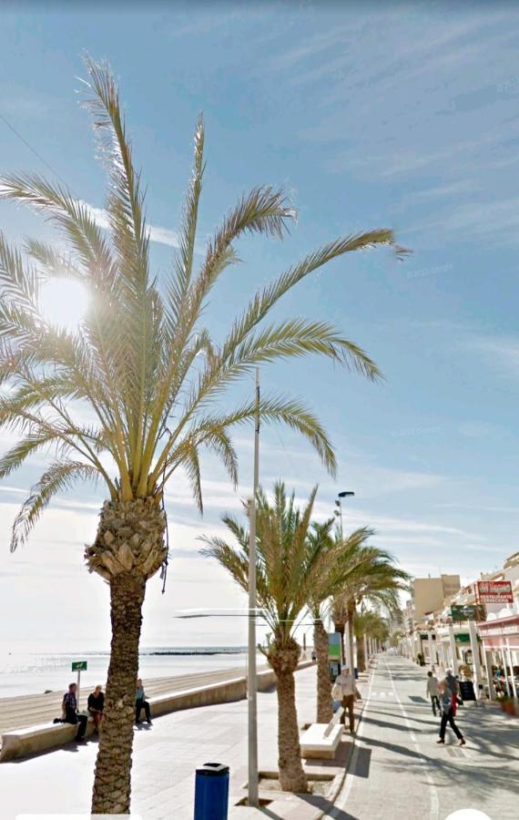 "Campello Beachside Duplex, Coastal Escape, Only 50 Meters From Sea" El Campello Exterior photo